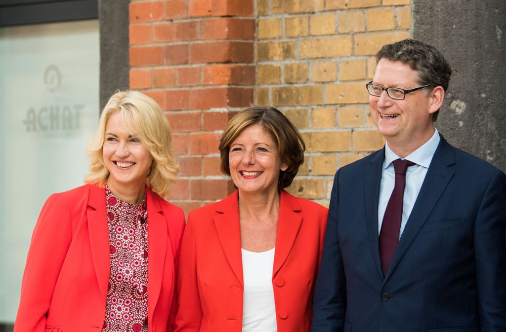 Sie wollen den SPD-Vorsitz nicht dauerhaft übernehmen: Die kommissarischen Parteichefs Manuela Schwesig, Malu Dreyer und Thorsten Schäfer-Gümbel (von links). Foto: dpa