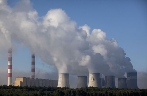Wenn ein Riesenkraftwerk wie Bełchatów plötzlich ausfällt, ist ein Frequenzabfall die Folge. Foto: AFP/Darek Redos