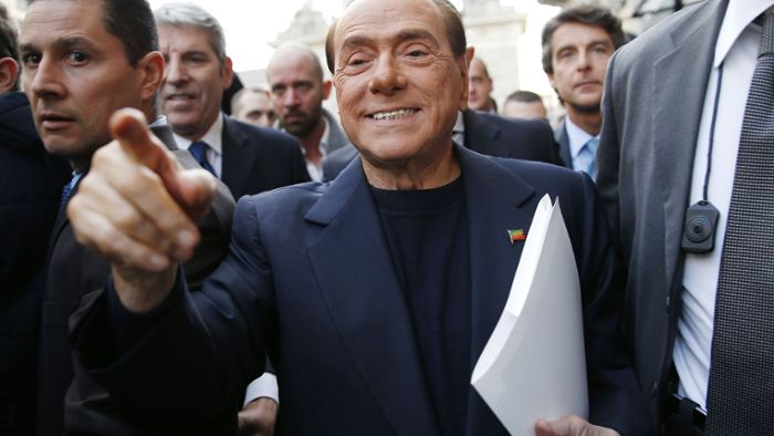 Berlusconi schielt auf Zweibeiner mit Wahlrecht