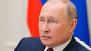 Russlands Präsident Wladimir Putin kritisiert die „Russenfeindlichkeit“ in der Ostukraine. Foto: dpa/Mikhail Metzel