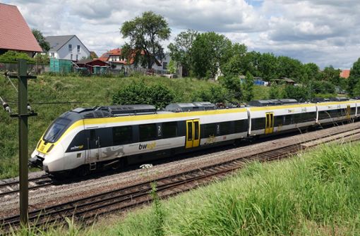 Die Stuttgart 21-Partner sprachen sich ferner dafür aus, dass die Panoramabahn - das ist der innerstädtische Streckenabschnitt der Gäubahn in Stuttgart - erhalten bleiben soll. Foto: dpa/Christian Johner
