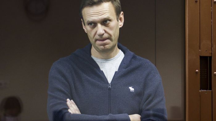 Kremlgegner Nawalny tritt in Hungerstreik und fordert Hilfe von Arzt