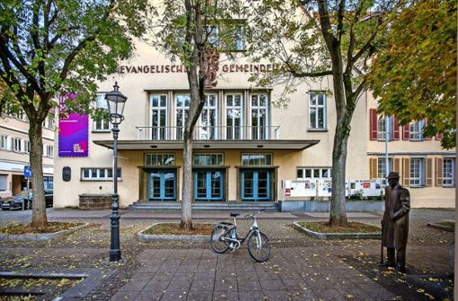 Die Esslinger Vesperkirche 2021 wird in und um das Gemeindehaus am Blarerplatz Quartier beziehen. Foto: Roberto Bulgrin