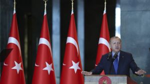 Der türkische Präsident Erdogan übt   in Reden  öffentlich Druck auf die  Zentralbank aus. Foto: Presidency Press Service/AP