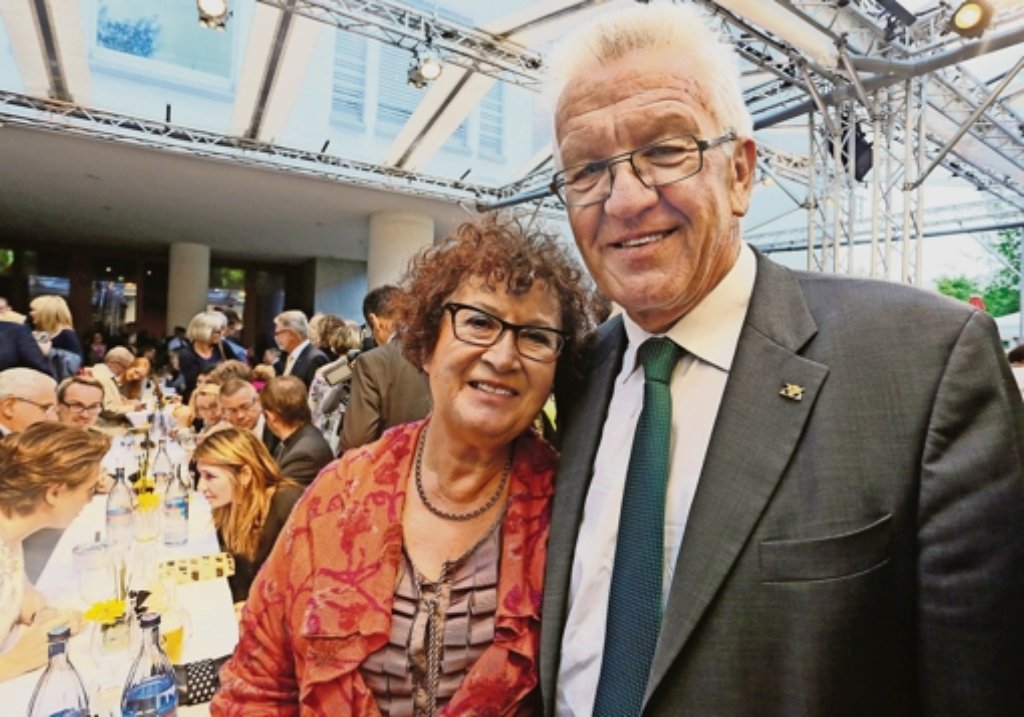 Der baden-württembergische Ministerpräsident Winfried Kretschmann (Bündnis 90/Die Grünen) und seine Frau Gerlinde
