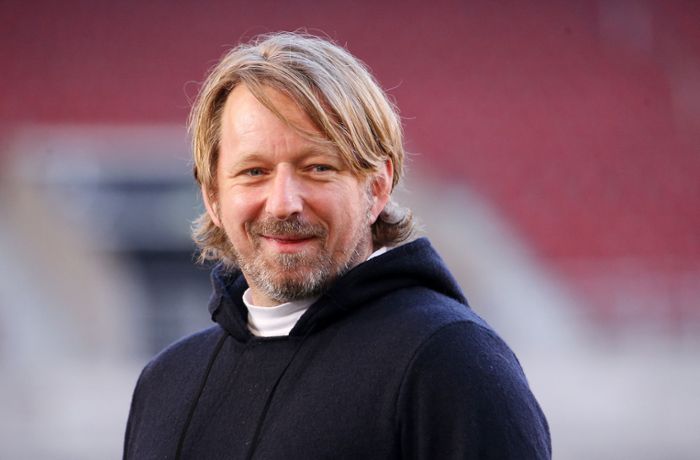 Sportdirektor des VfB Stuttgart: Sven Mislintat verteidigt VfB-Weg mit vielen Talenten