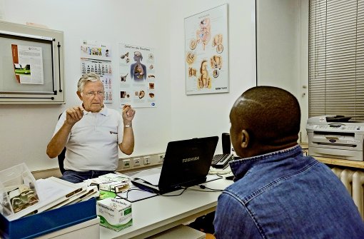 Fordert die Gesundheitskarte für Flüchtlinge: Landesärztepräsident Ulrich Clever. Foto: dpa