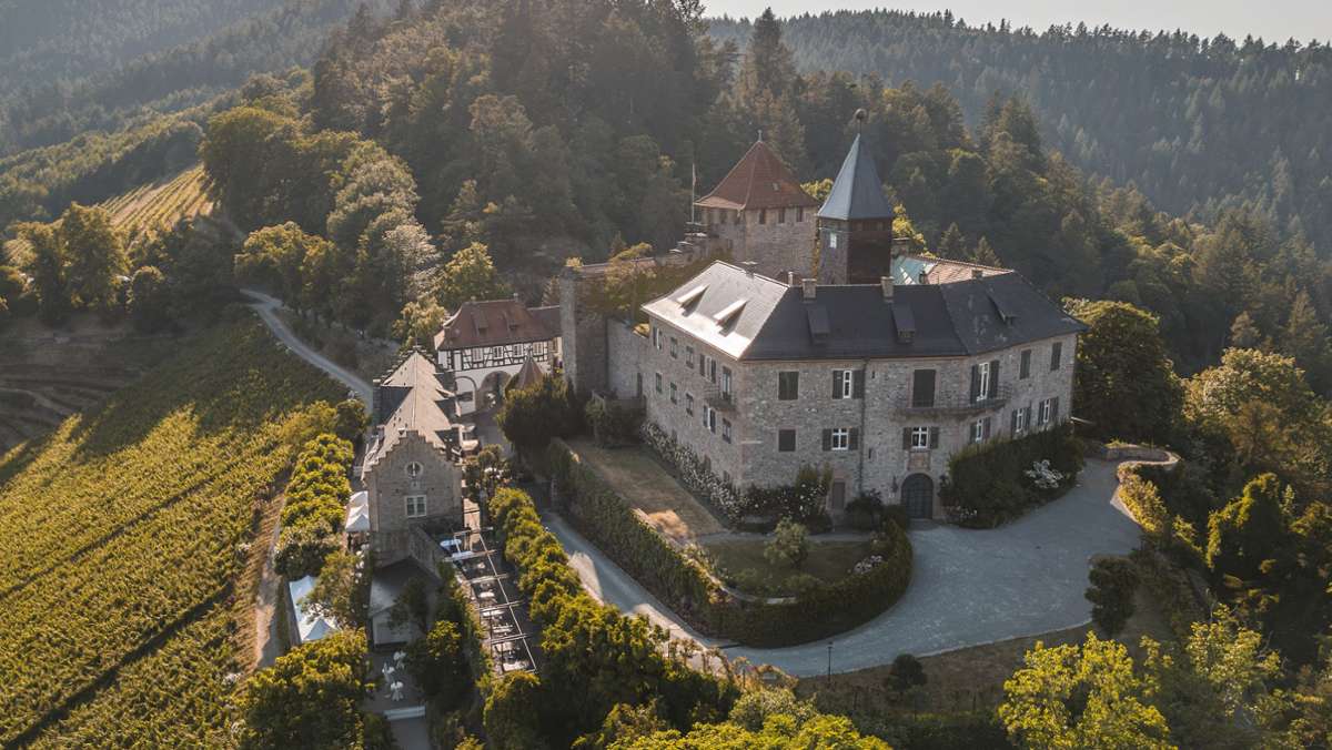 Millionenimmobilie von Sotheby’s: Wohnen wie  die Markgrafen von Baden  –  Schloss Eberstein zu verkaufen