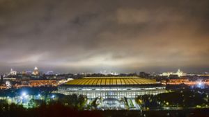 Die Generalprobe für das renovierte Luschniki-Stadion vor der Fußball-Weltmeisterschaft in Russland ist in einem organisatorischen Chaos für Zehntausende Fans geendet. Foto: dpa-Zentralbild