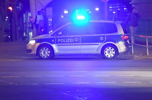 Die Polizei sucht Zeugen zu dem Vorfall in Bönnigheim. Foto: dpa/Paul Zinken