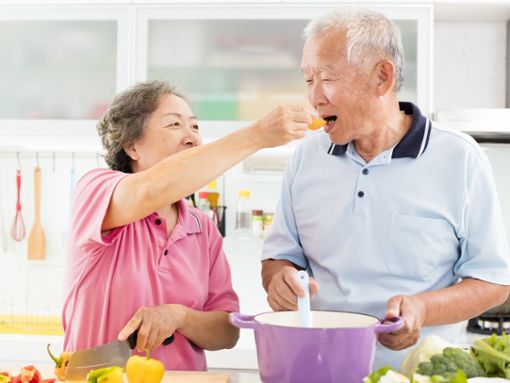 In Japan werden viele Menschen alt - auch dank Hara hachi bu. Foto: Tom Wang/Shutterstock.com