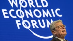Bundespräsident Joachim Gauck hat beim Weltwirtschaftsforum in Davos vor einem Zerbrechen Europas gewarnt. Foto: DPA