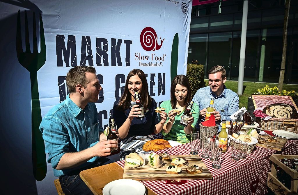 Bei der Frühjahrsmesse Slow Food in Stuttgart stehen regionale, nachhaltig und handwerklich erzeugte Lebensmittel im Mittelpunkt. Bis Sonntag hat die Messe noch täglich von 10 bis 18 Uhr geöffnet.