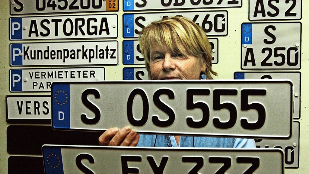 Wunschkennzeichen in der Region Stuttgart: Autos namens ES-EL oder S-AU -  Ludwigsburg
