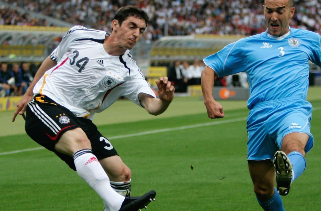 2007 lief er zum ersten Mal für die deutsche A-Nationalmannschaft auf. Insgesamt bestritt er bis 2008 acht Spiele für Deutschland.