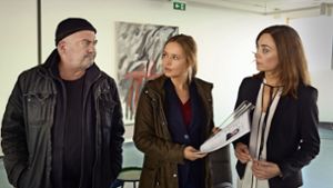 Akteneinsicht: Florian Martens, Stefanie Stappenbeck,   Julia Richter (v. li.) Foto: ZDF/Katrin Knoke