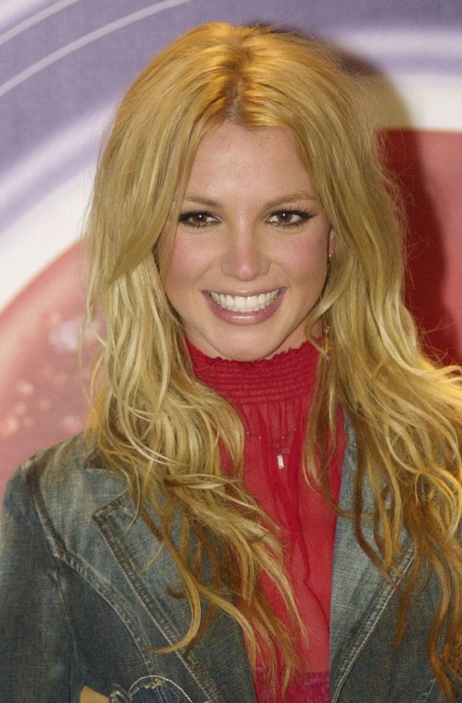 Im Januar 2004 hatte US-Popsängerin Britney Spears in Las Vegas ihren Sandkastenfreund Jason Alexander in einer Blitz-Zeremonie geheiratet. Die Ehe platzte quasi über Nacht und war bereits nach 55 Stunden offiziell zu Ende.