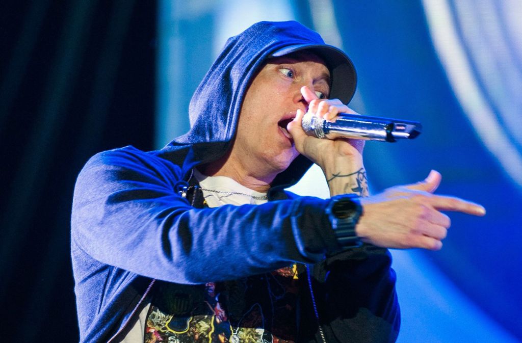 Die Aufnahme zeigt den US-Rapper Eminem bei der Arbeit – aber nicht bei seinem Konzert  in Hannover, wo keine Pressefotografen  zugelassen waren. Foto: dpa