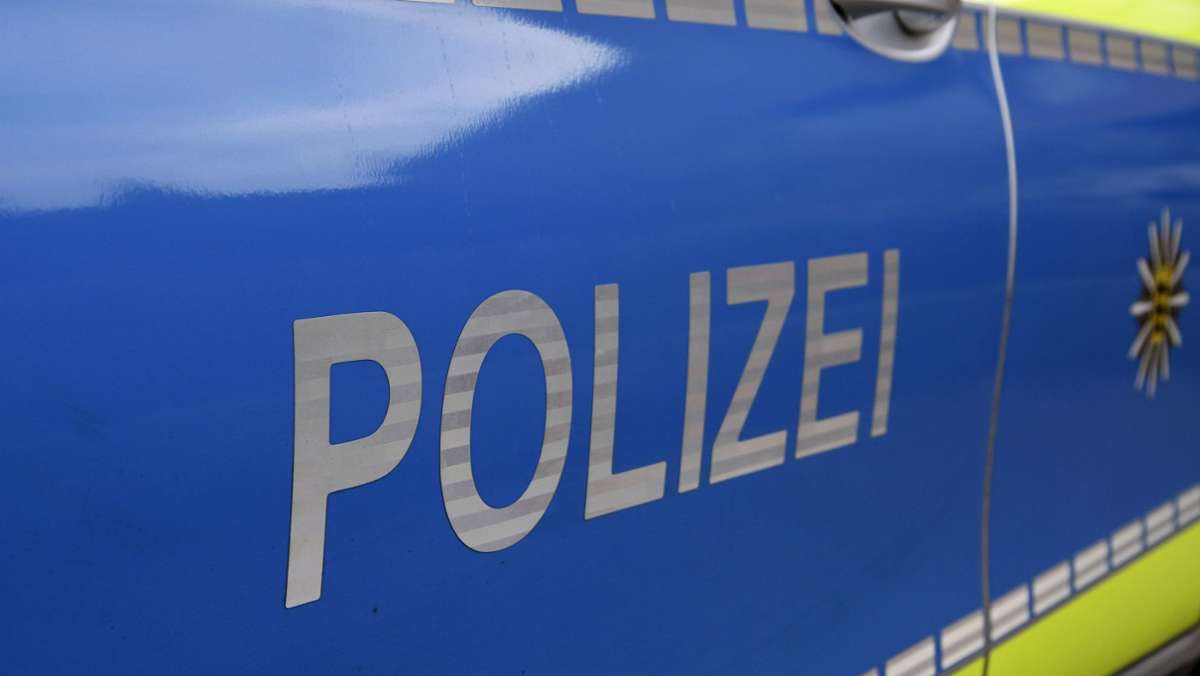 Ludwigsburg: Unbekannte zerkratzen sieben Autos
