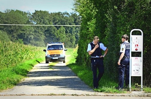 Polizisten sichern nach den Schüssen bei Schlierbach den Tatort ab. Jetzt ist der Fall endgültig abgeschlossen. Foto: dpa/Archiv