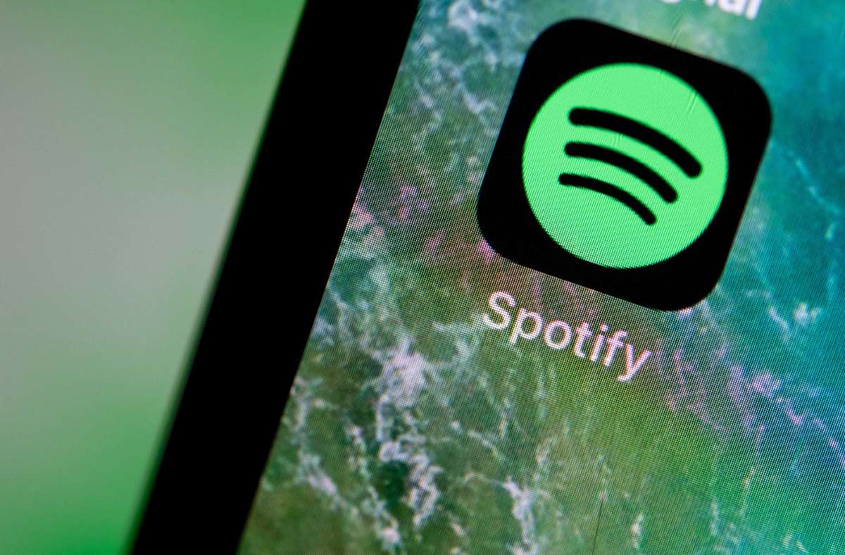 Spotify investiert seit Jahren in den Ausbau seines Marktanteils bei Podcasts (Symbolbild). Foto: dpa/Fabian Sommer