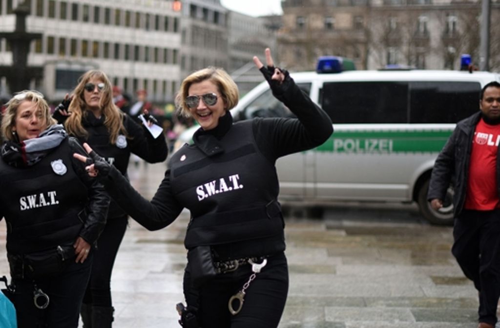 Hohe Sicherheitsvorkehrungen beim Karneval in Köln.