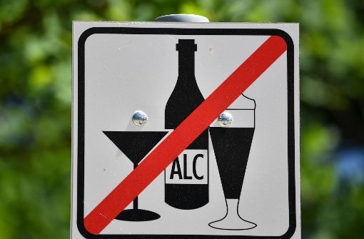 Kommunen sollen künftig Alkoholverbote auf öffentlichen Plätzen verhängen dürfen. Foto: dpa