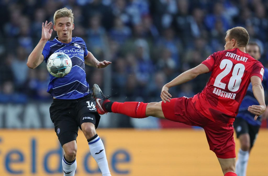Das Heimspiel des VfB Stuttgart gegen Arminia Bielefeld findet am Montagabend vor ganz normal vor Zuschauern statt. Foto: dpa/Friso Gentsch