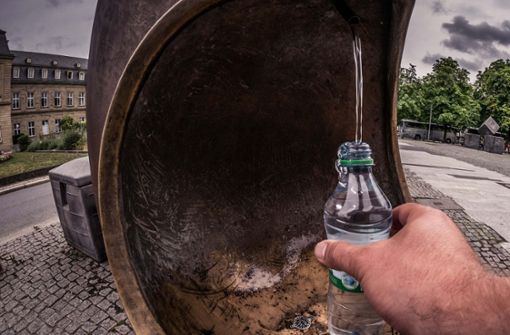 Noch sind Trinkwasserbrunnen wie hier am Eugensplatz rar in der Stadt. Foto: Lichtgut/Max Kovalenko
