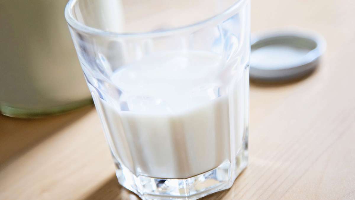 Kalzium, Linolsäuren und Co.: Wie gesund ist Milch?