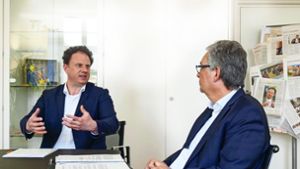 In der Diskussion über ein heikles Thema: Ludwigsburgs OB Matthias Knecht und Landrat Dietmar Allgaier. Foto: Simon Granville