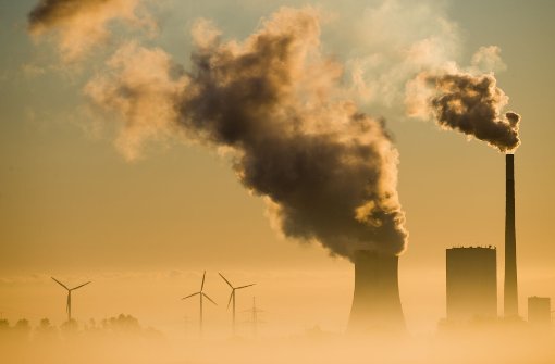 Auch im Zeichen der Energiewende dürfen Kohlekraftwerke nach Meinung des Landesverbands der Industrie nicht vorschnell abgeschaltet werden. Foto: dpa