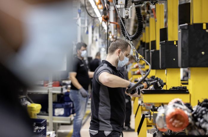 Rekordbonus bei Mercedes: Die Autobranche spaltet sich