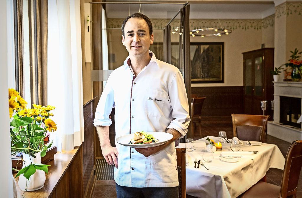 Gero Schweizer in seinem ersten eigenen Restaurant Foto: Lichtgut/Julian Rettig