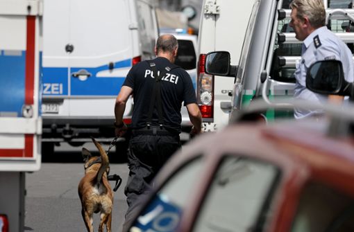 Die Polizei durchsuchte bei Razzien Wohnungen in Köln und Düren. Foto: dpa