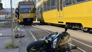 Störungen im Stadtbahnverkehr nach Unfall mit Motorrad