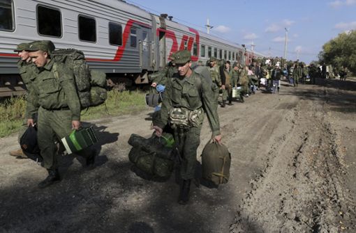 Russland räumt ein, tausende Männer zu Unrecht für den Krieg in der Ukraine eingezogen zu haben (Archivbild). Foto: dpa/Uncredited