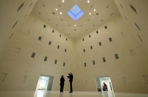 Raum der Stille: Klicken Sie sich durch die Architektur der neuen Stadtbibliothek am Mailänder Platz in Stuttgart. Foto: dpa