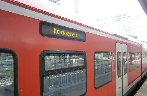Die Schusterbahn fährt von Untertürkheim nach Kornwestheim  – und bald weiter? Foto: Andreas Blumberg