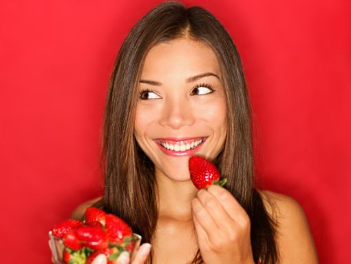 Erdbeeren halten meist nicht lange - mit diesen Tricks überdauern sie jedoch ein paar Tage. Foto: Ariwasabi/Shutterstock.com