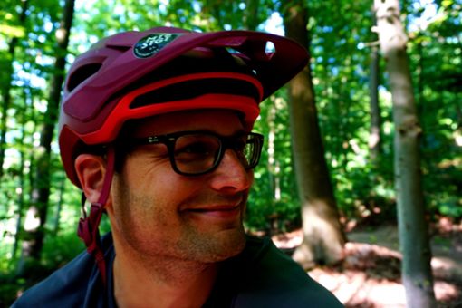 Unser Interviewpartner Michael Och, Schriftführer im Verein Mountainbike Stuttgart, bei seiner liebsten Freizeitbeschäftigung - Radfahren.
