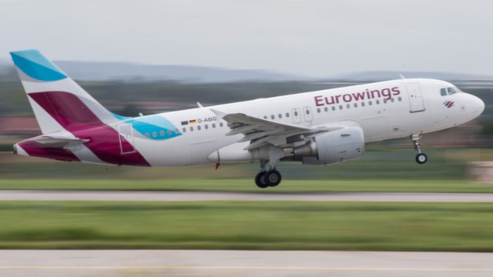 Eurowings-Flieger mit zwei Passagieren an Bord muss umkehren