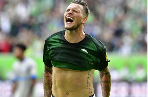 Daniel Ginczek erzielte für den VfL Wolfsburg in der Nachspielzeit das 2:1. Foto: AFP