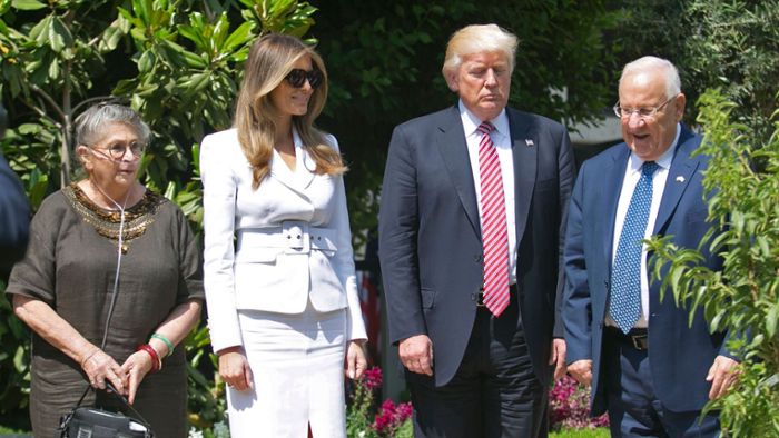 Melania Trump Hand in Hand mit Israels First Lady