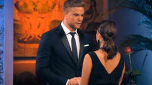 Bachelor Sebastian  Preuss konnte sich für keine der Damen entscheiden und schickte auch Diana ohne Rose nach Hause Foto: RTL/TVNOW