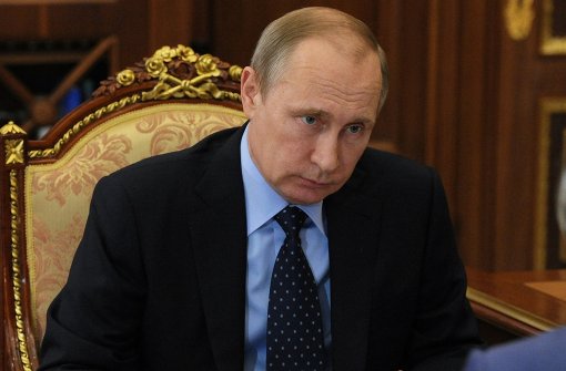 Wladimir Putin kritisiert, dass sich die Politik in den Sport einmischt. Foto: dpa