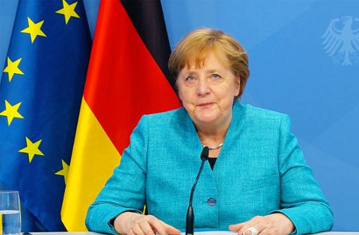 Angela Merkel ist wohl am Ende ihrer politischen Karriere  angelangt. Nun muss sie Porträts und Bilanzen aushalten. Foto: imago//Sepp Spiegl