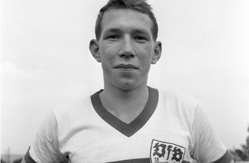 Rechter Läufer des VfB Stuttgart in den 60er-Jahren: Rudi Entenmann. Foto: Baumann