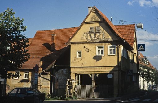 Vor  der Renovierung war der Zustand des historischen Gebäudes nicht gut. Foto: Stadtarchiv Filderstadt