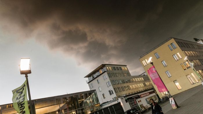 Mann stirbt in Uelzen – Tornado in Hamburg